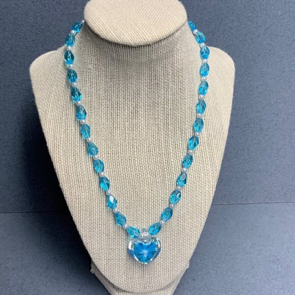 Glass Heart Pendant Necklace 18 In Pearl Turquoise Blue Silver Mermaid Flower - Picture 1 of 9